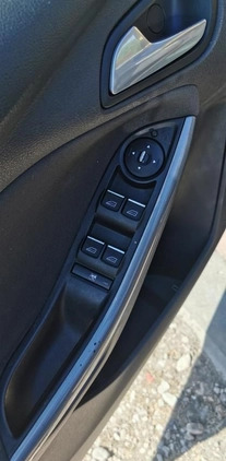 Ford Focus cena 39000 przebieg: 180000, rok produkcji 2012 z Lublin małe 667